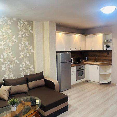Lux Apartment Sisi Burgas Stad Buitenkant foto