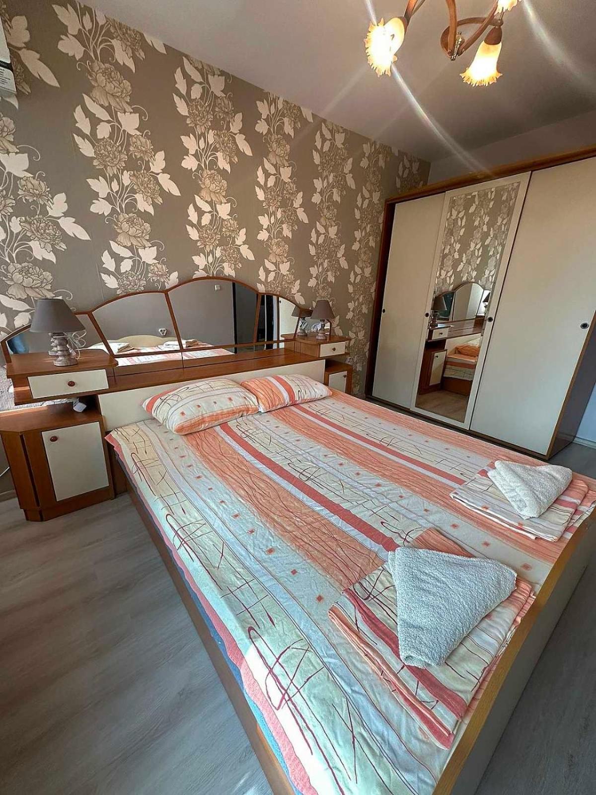 Lux Apartment Sisi Burgas Stad Buitenkant foto